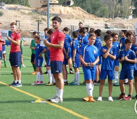 Vuelta al “cole” de la cantera rayista