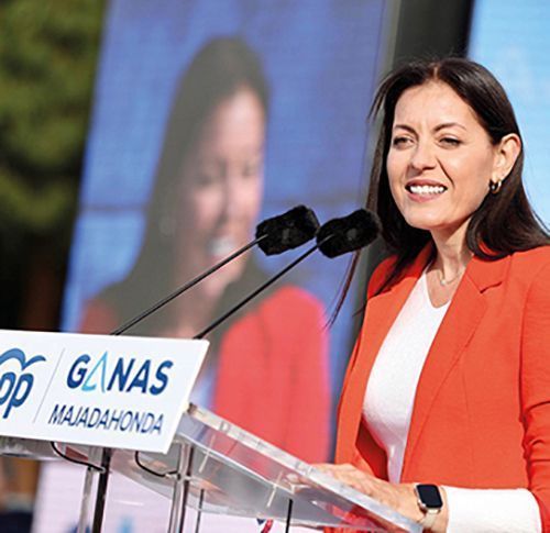 LOLA MORENO -ALCALDESA DE MAJADAHONDA-